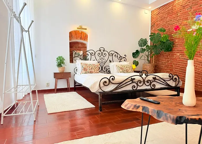 Piece Of History Guesthouse